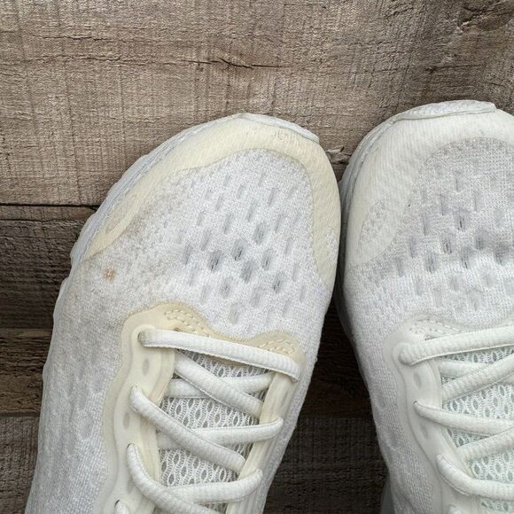 Under Armour Hovr Infinite 3 Running Shoes Womens Size 8 White Sneakers 3023556 - Picture 6 of 10